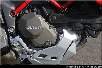 ducati_2015_multistrada_1200_0130.jpg