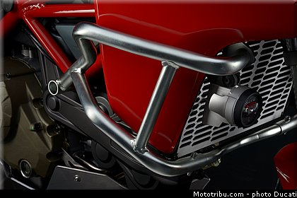 ducati_2015_multistrada_1200_0132.jpg