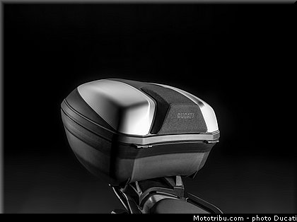 ducati_2015_multistrada_1200_0136.jpg