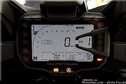 ducati_2015_multistrada_1200_0139.jpg