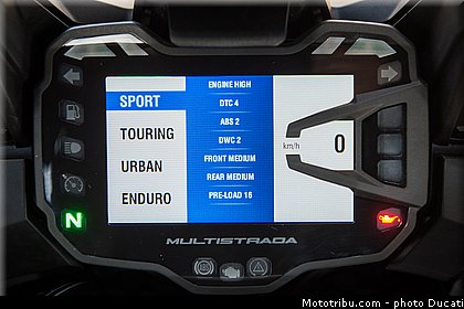 ducati_2015_multistrada_1200_0141.jpg