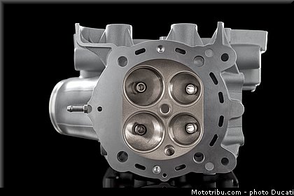 ducati_2015_multistrada_1200_0155.jpg