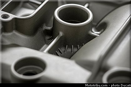 ducati_2015_multistrada_1200_0160.jpg