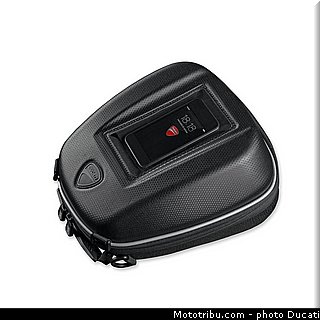 ducati_2015_multistrada_1200_0214.jpg
