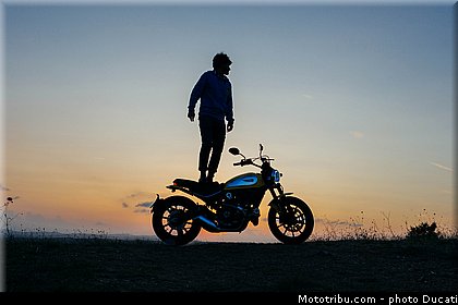ducati_2015_scrambler_002.jpg