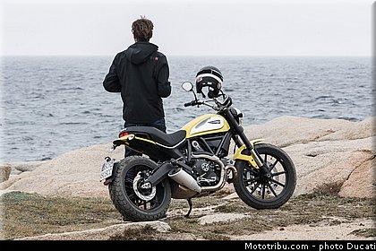 ducati_2015_scrambler_004.jpg