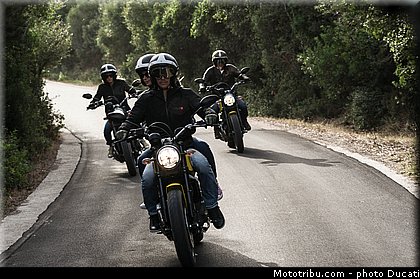 ducati_2015_scrambler_009.jpg