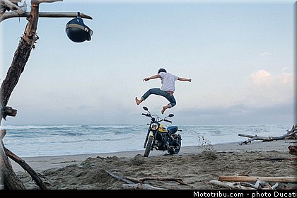 ducati_2015_scrambler_013.jpg
