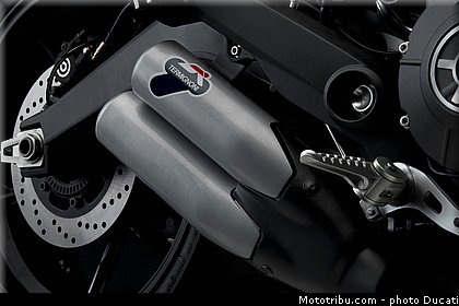 ducati_2015_scrambler_018.jpg
