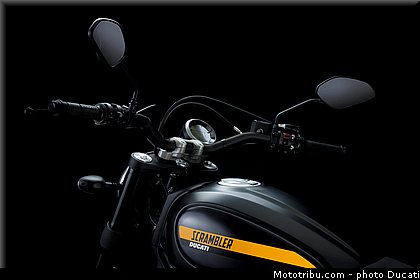 ducati_2015_scrambler_020.jpg