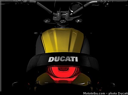 ducati_2015_scrambler_023.jpg