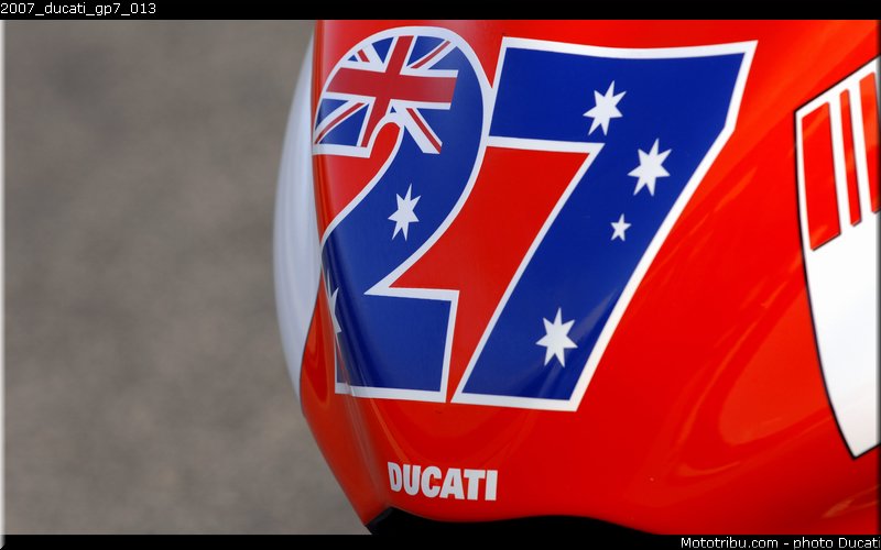 2007_ducati_gp7_013