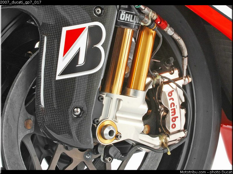 2007_ducati_gp7_017