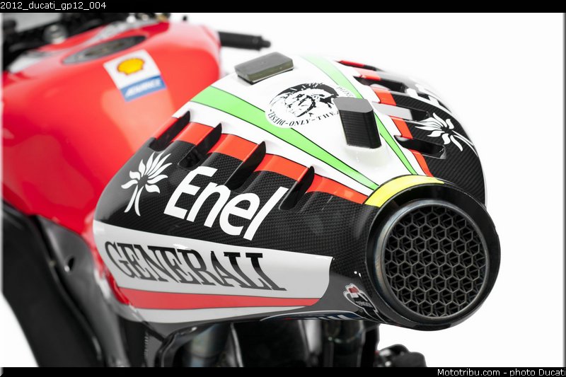 2012_ducati_gp12_004