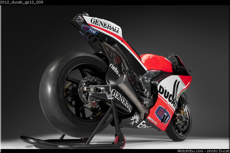 2012_ducati_gp12_009