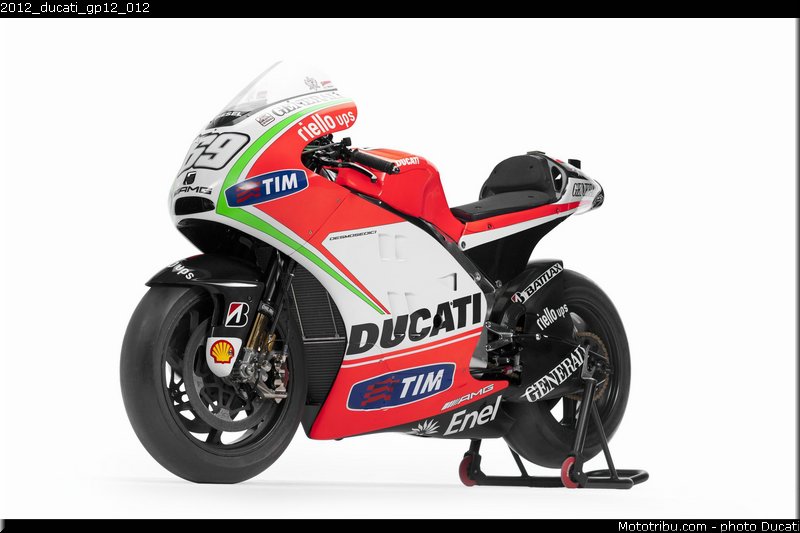 2012_ducati_gp12_012