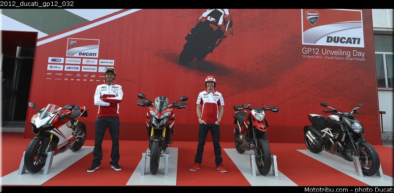 2012_ducati_gp12_032