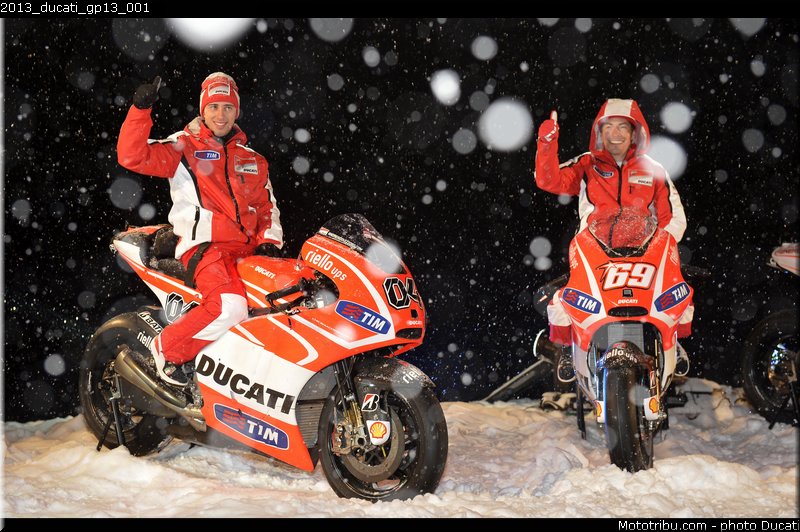 2013_ducati_gp13_001