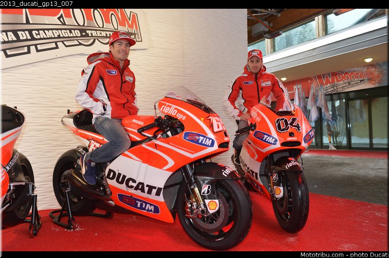 2013_ducati_gp13_007