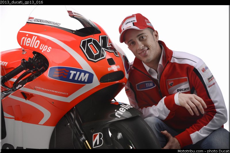 2013_ducati_gp13_016