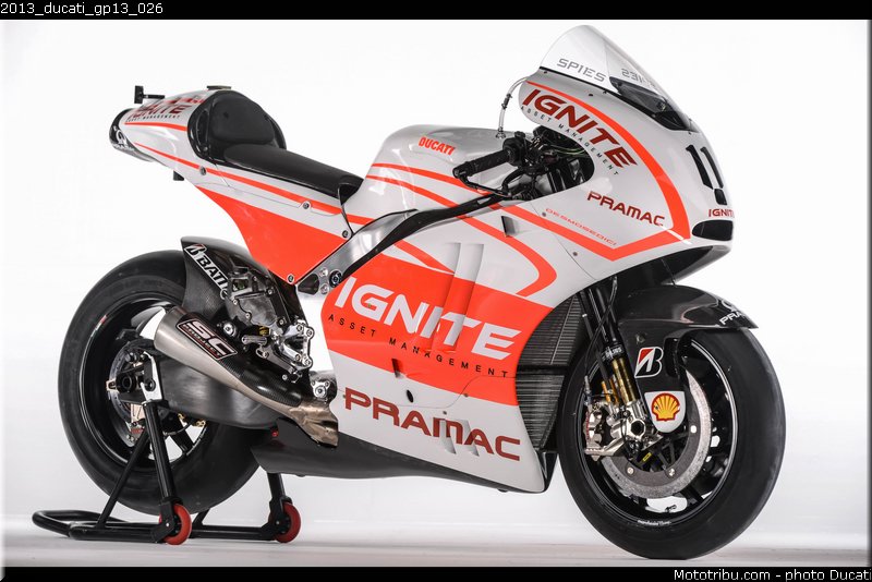 2013_ducati_gp13_026