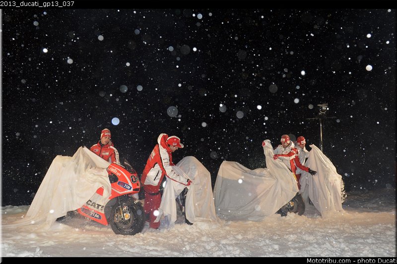 2013_ducati_gp13_037