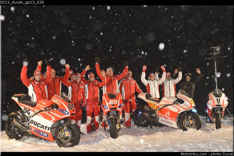 2013_ducati_gp13_038