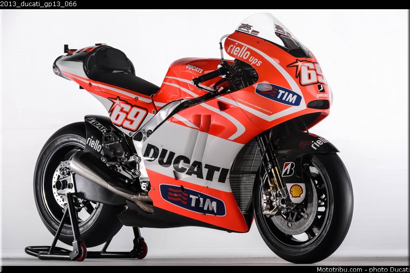 2013_ducati_gp13_066