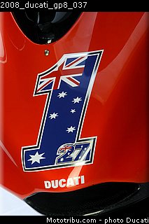 2008_ducati_gp8_037.jpg