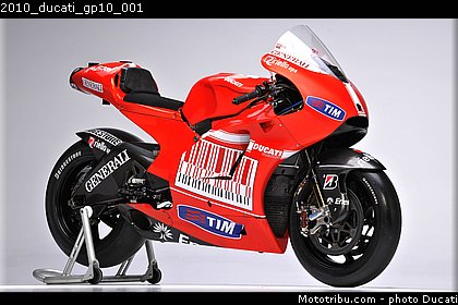 2010_ducati_gp10_001.JPG
