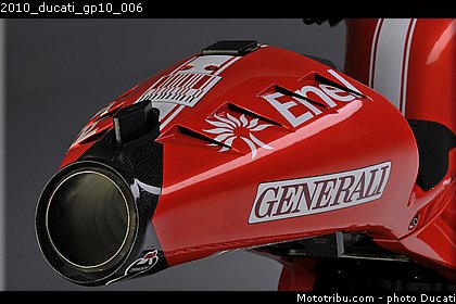 2010_ducati_gp10_006.JPG