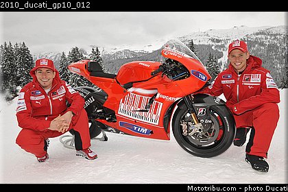2010_ducati_gp10_012.JPG