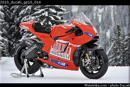 2010_ducati_gp10_014.JPG