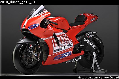 2010_ducati_gp10_015.JPG