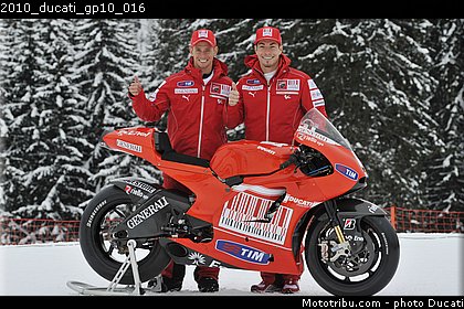 2010_ducati_gp10_016.JPG