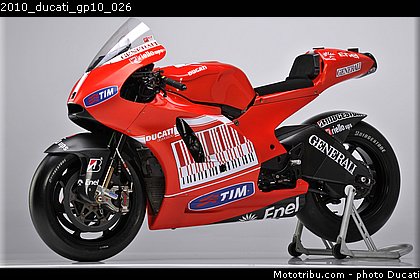 2010_ducati_gp10_026.JPG