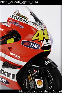 2011_ducati_gp11_014.jpg