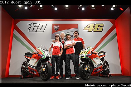 2012_ducati_gp12_031.jpg