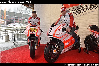 2013_ducati_gp13_012.jpg