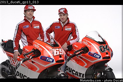 2013_ducati_gp13_013.jpg
