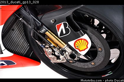 2013_ducati_gp13_028.jpg