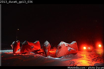 2013_ducati_gp13_036.jpg