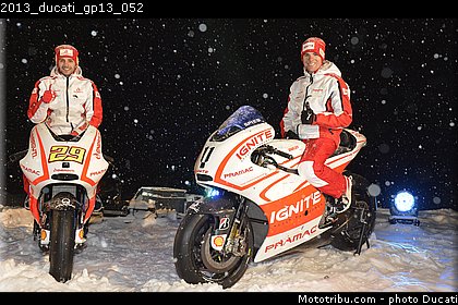 2013_ducati_gp13_052.jpg