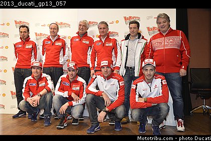 2013_ducati_gp13_057.jpg