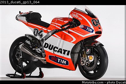 2013_ducati_gp13_064.jpg