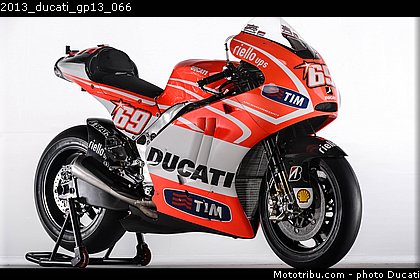 2013_ducati_gp13_066.jpg
