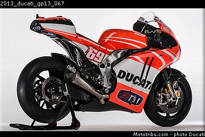 2013_ducati_gp13_067.jpg