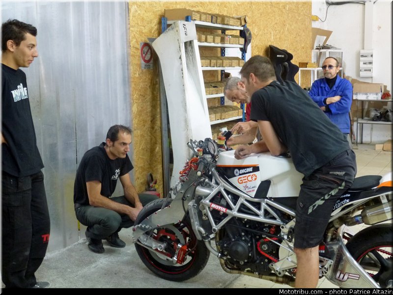MOTO 