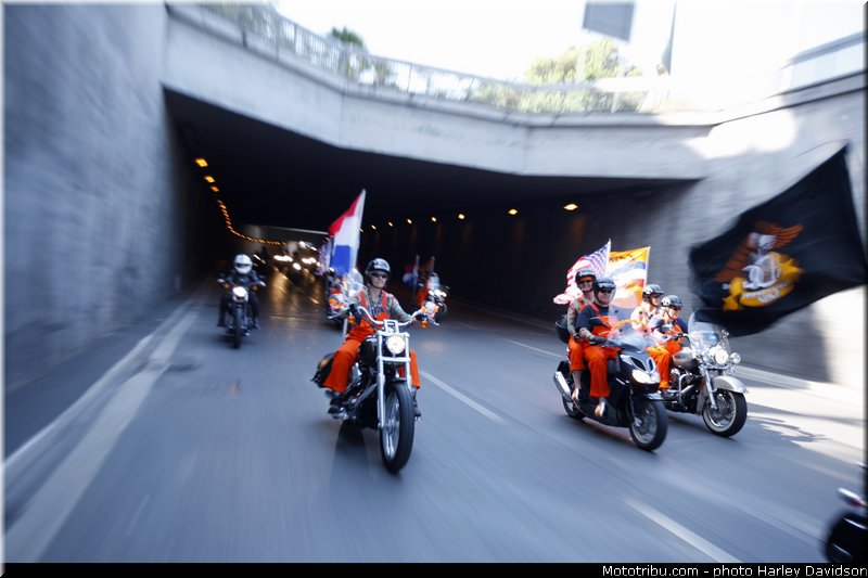 harley_davidson_2013_110_ans_rome_benediction_pape_francois_0042