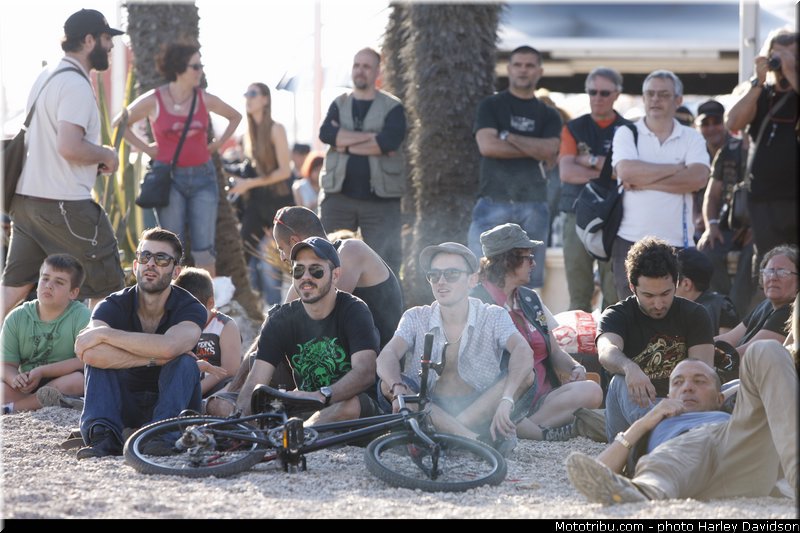 harley_davidson_2013_110_ans_rome_benediction_pape_francois_0071